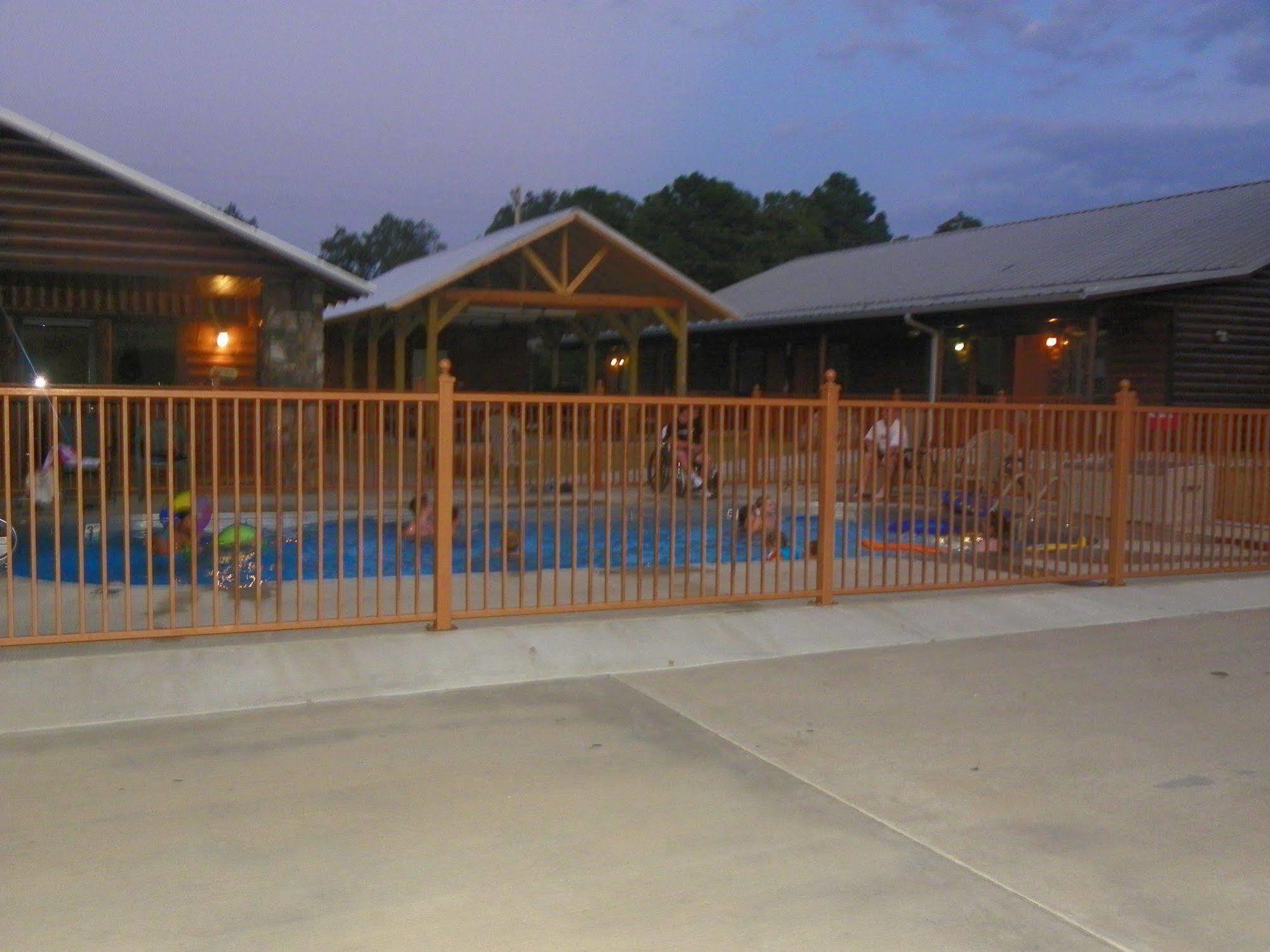 Hochatown Country Lodge Luaran gambar